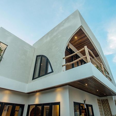 Good Day Villas Lembongan エクステリア 写真